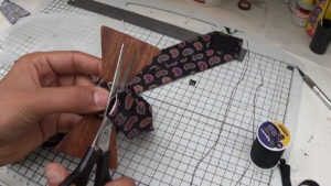 How to make a wooden bow tie 15